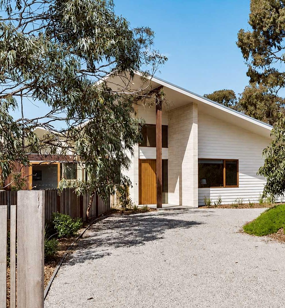 Bellarine Peninsula Beach House, Ocean Grove, built with limestone blocks