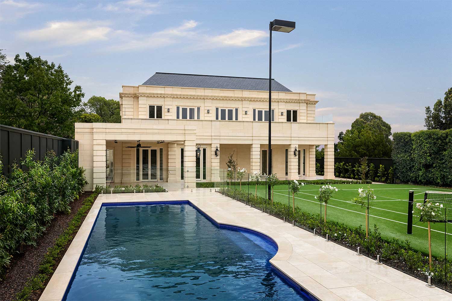 Hawthorn Residence, Melbourne, built with Mount Gambier Limestone Blocks