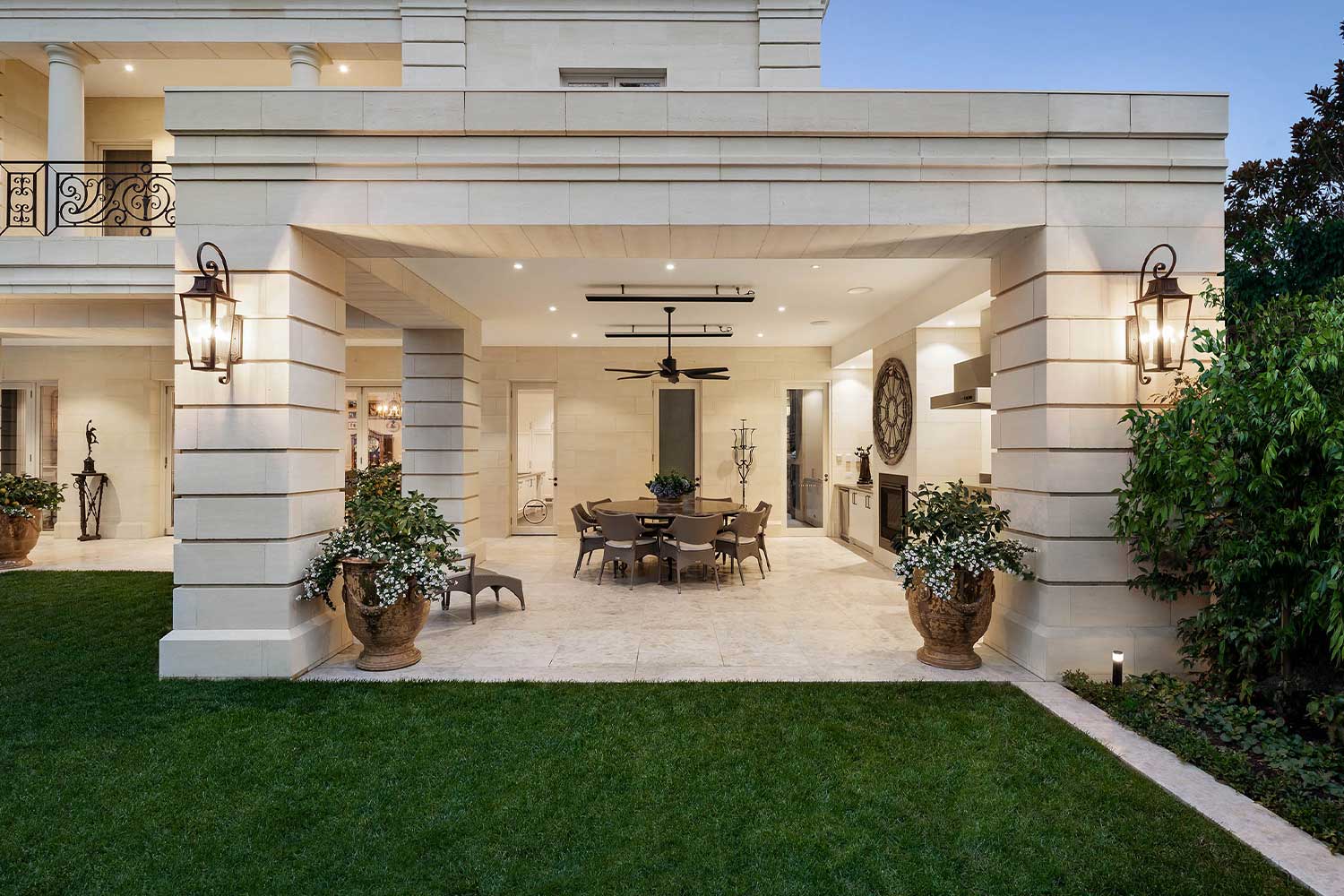 Douglas Street Toorak, Mount Gambier Limestone, Limestone Blockwork