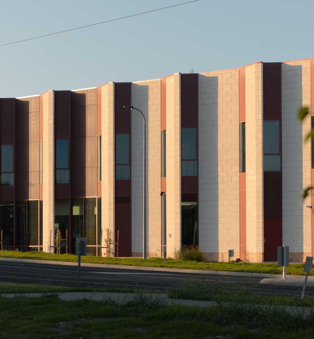 Limestone Coast Technical College, Mount Gambier, built with Mount Gambier Limestone