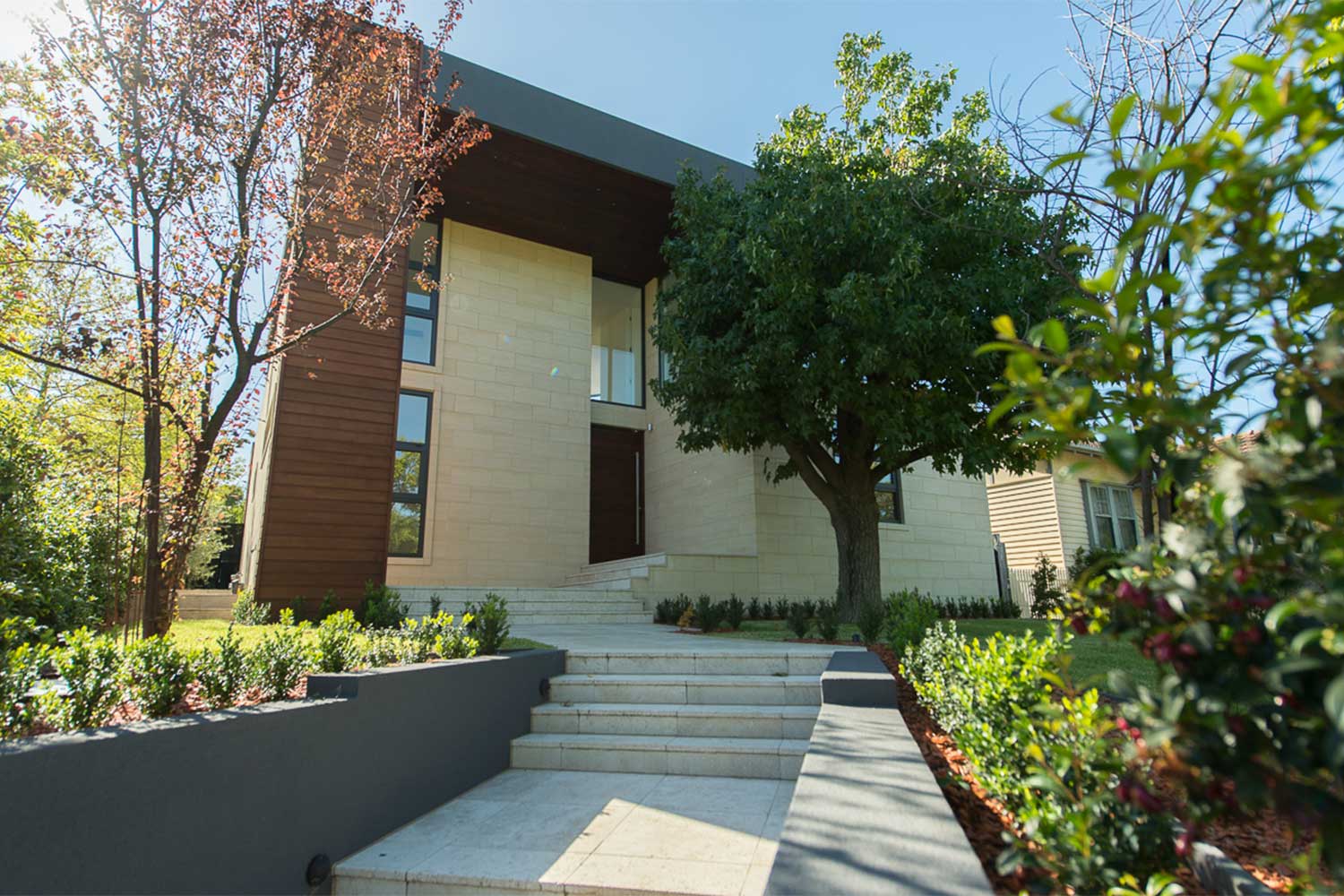 Surry Hills Residence, VIC, Mount Gambier Limestone