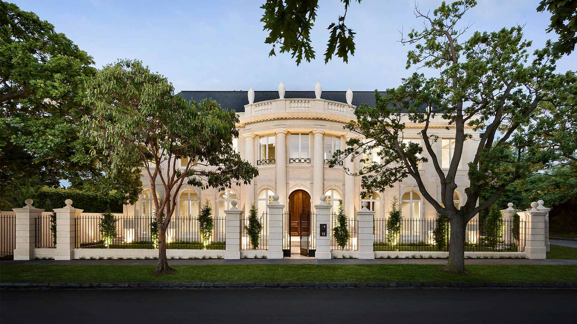The Portico House, Toorak, Melbourne, built with Mount Gambier Limestone