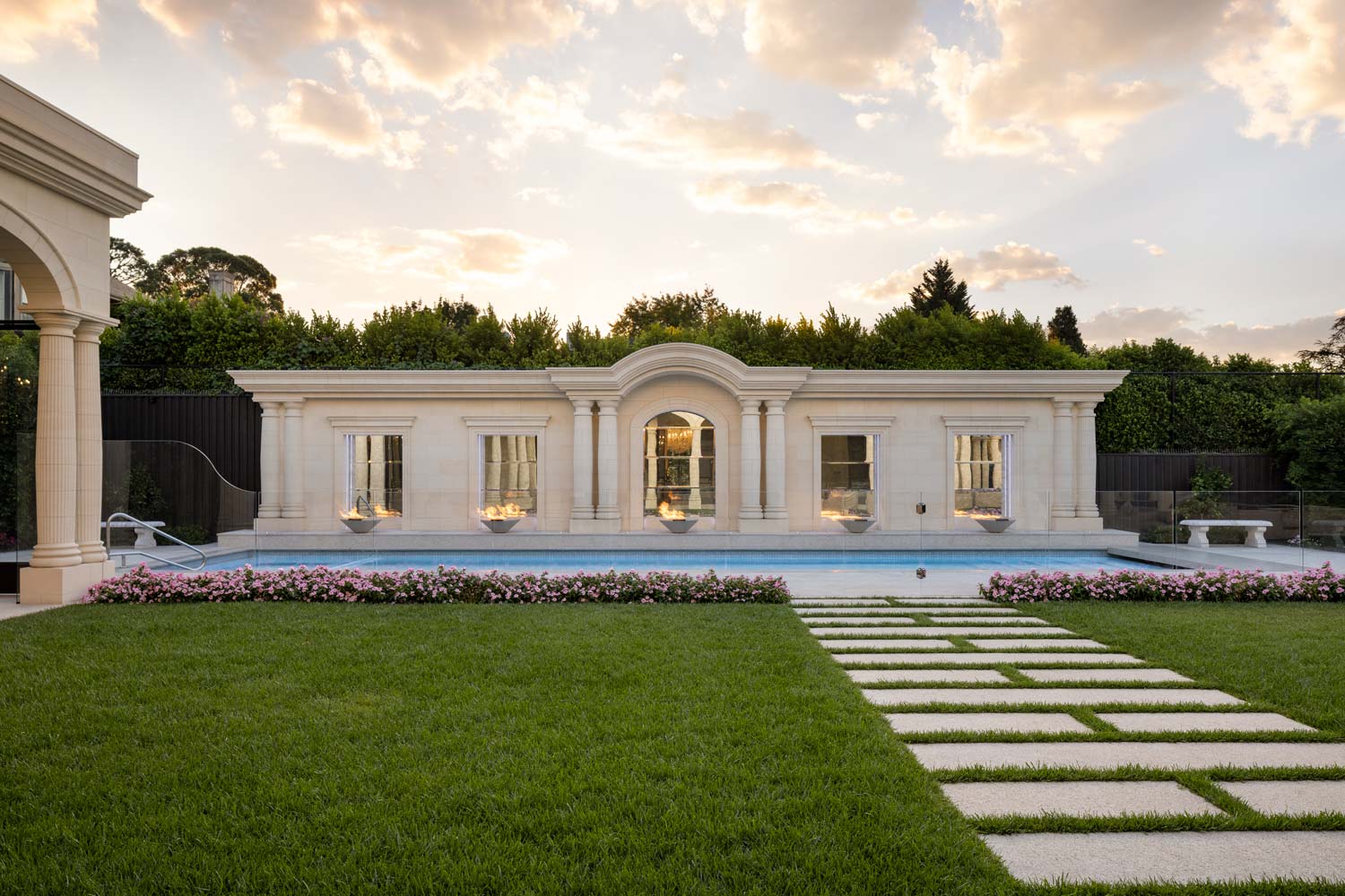 Colonnade House, Toorak Victoria, Mount Gambier Limestone