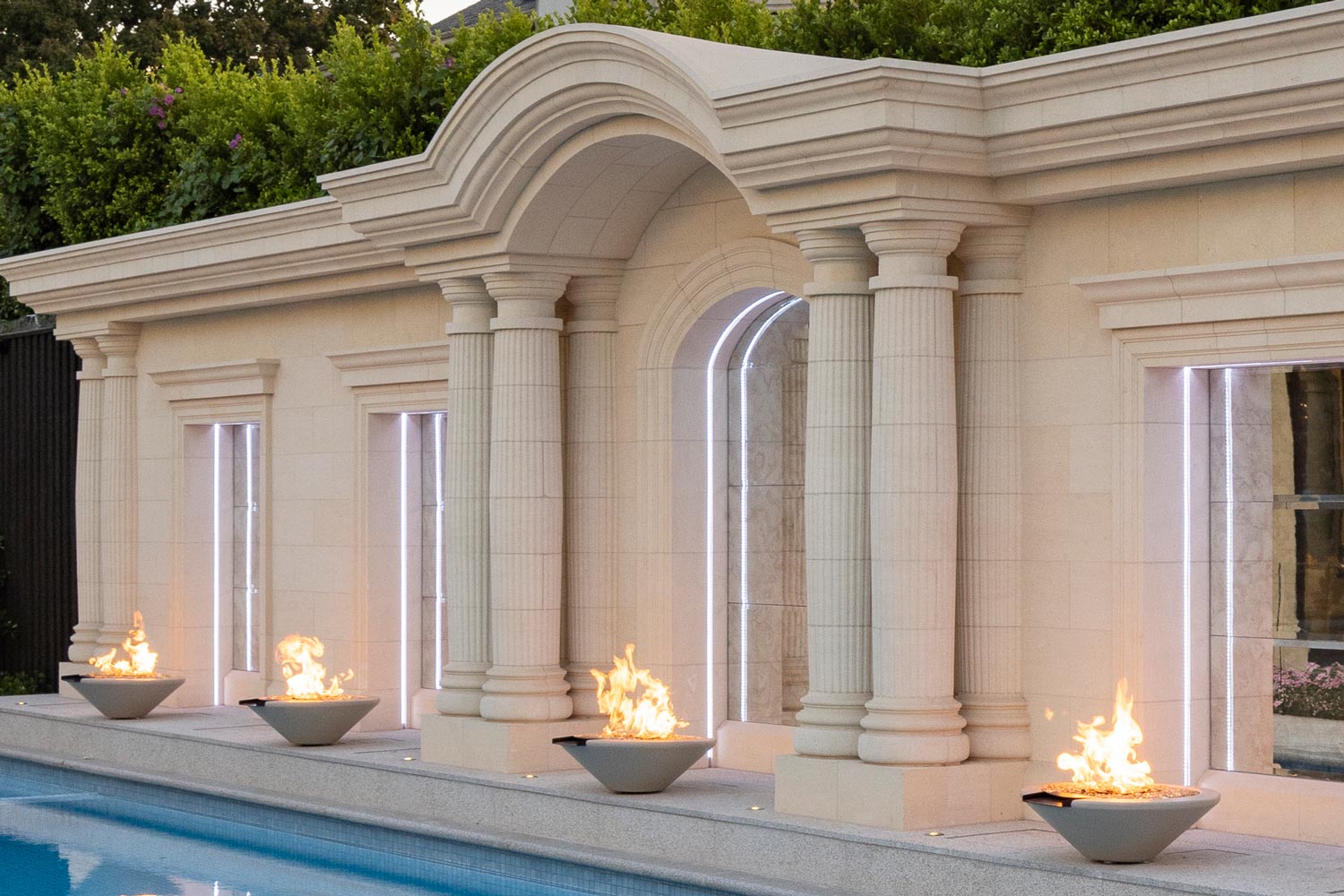 Colonnade House